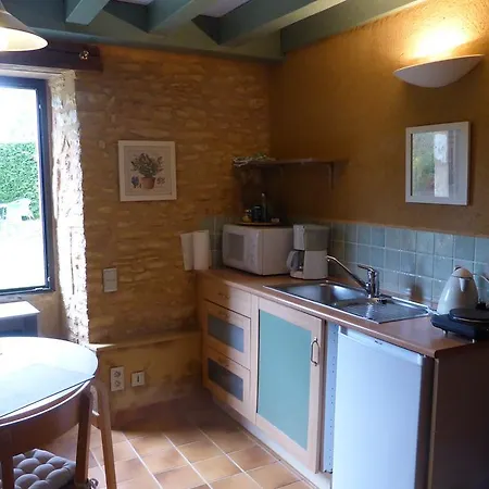 Studio De Charme Abelia Saint-Crépin-et-Carlucet